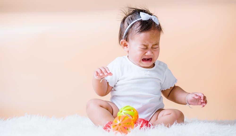 do 11 month olds have tantrums