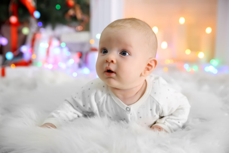 Why Do Babies Stare At Lights?
